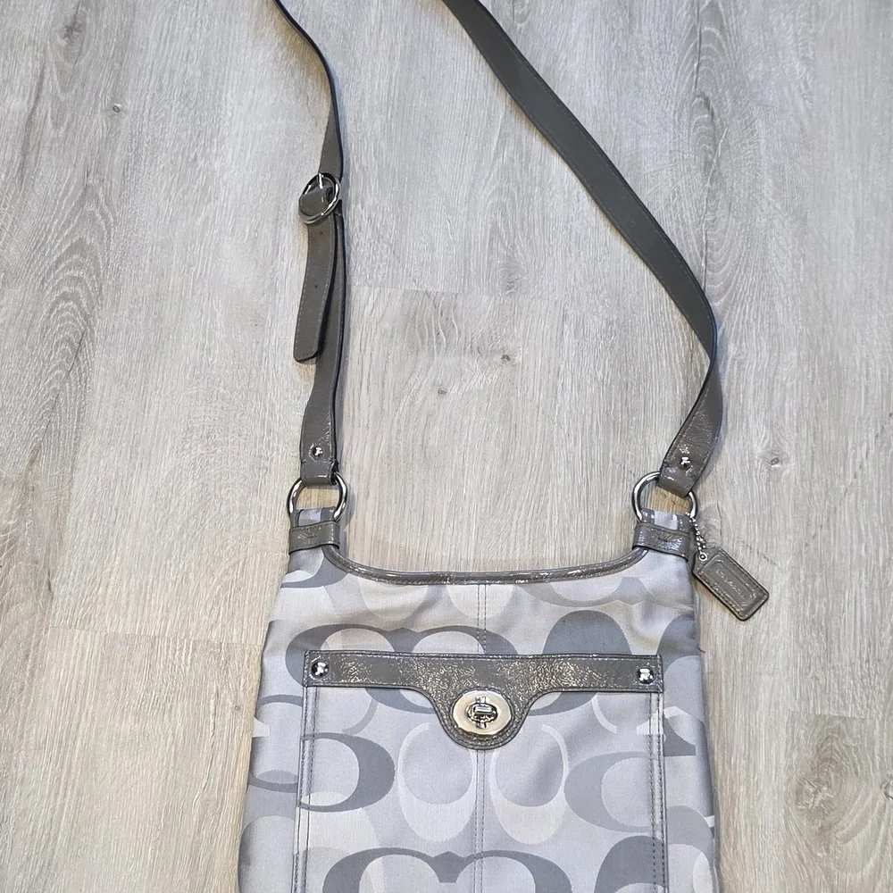 Coach Penelope Gray Shoulder Crossbody Bag - Picture 2 of 7